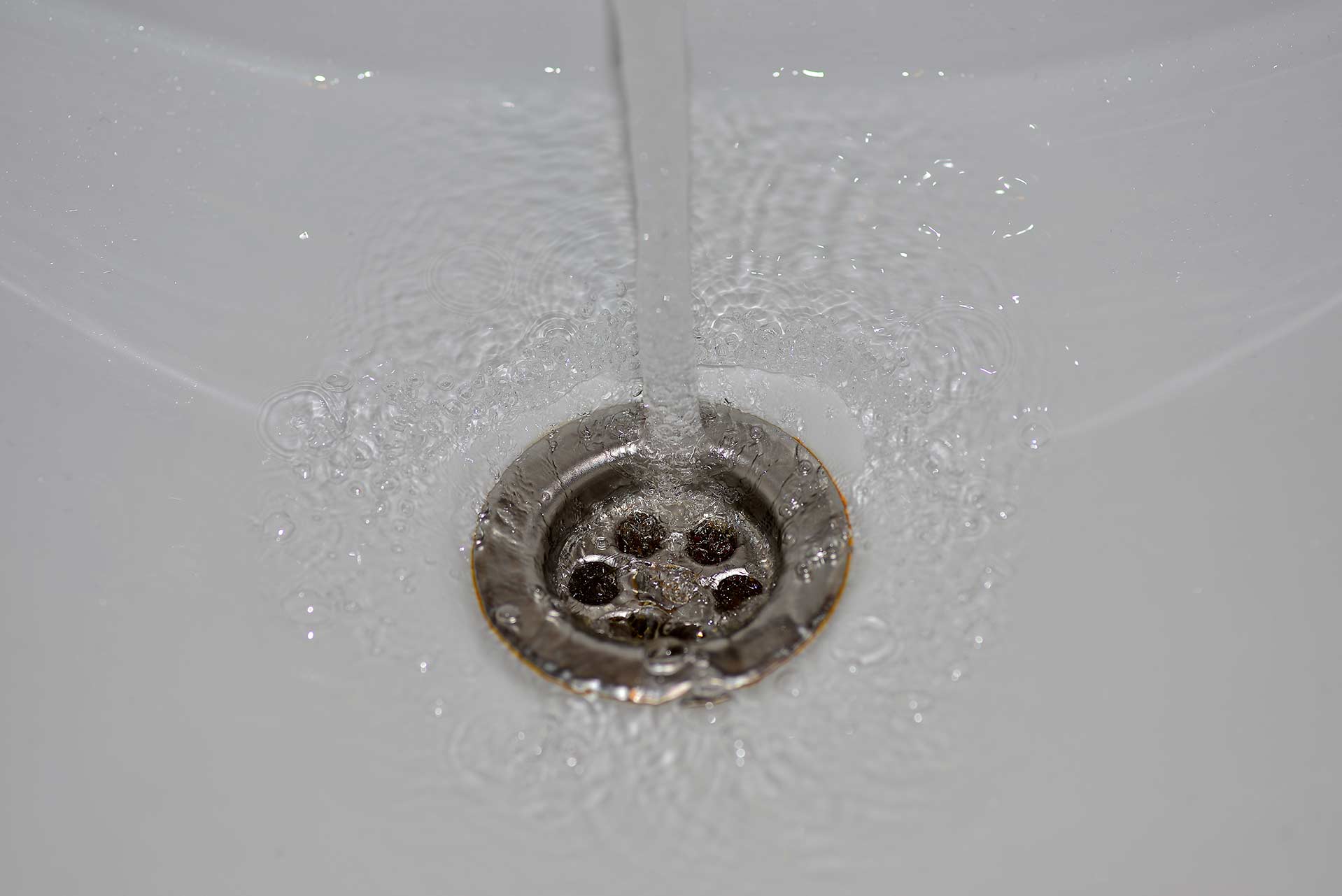 A2B Drains provides services to unblock blocked sinks and drains for properties in Didcot.